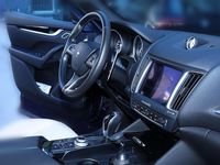 Usata Maserati Levante 250 CV (183 kW) 2017 Blu/azzurro SUV