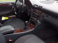 Usata Mercedes C220 147 CV (108 kW) 2000 Grigio Berlina