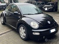 Usata VW New Beetle 101 CV (74 kW) 2002 Nero Utilitaria