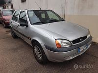 Usata Ford Fiesta 2002 Utilitaria