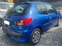 Usata Peugeot 206 60 CV (44 kW) 2010 Blu Berlina