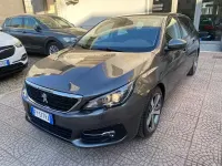 Usata Peugeot 308 Active 131 CV (96 kW) 2019 Grigio Station wagon
