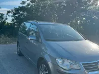 Usata VW Touran 105 CV (77 kW) 2008 Grigio Monovolume