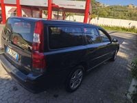 Usata Volvo V70 Summum 163 CV (119 kW) 2005 Verde Station wagon