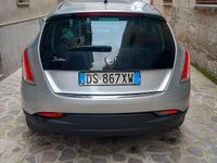 Usata Lancia Delta 120 CV (88 kW) 2008 Grigio Utilitaria