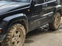 Usata Jeep Cherokee Limited 2004 Nero SUV