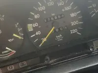 Usata Mercedes 190 122 CV (89 kW) 1984 Nero Berlina