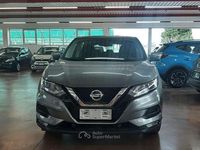 Usata Nissan Qashqai 116 CV (85 kW) 2020 Grigio chiaro metall SUV