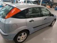 Usata Ford Focus 116 CV (85 kW) 2004 Berlina
