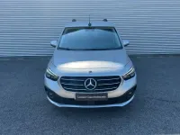 Usata Mercedes 180 116 CV (85 kW) 2023 Argento metallizzato Berlina