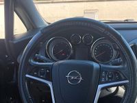 Usata Opel Astra 110 CV (80 kW) 2011 Nero Station wagon