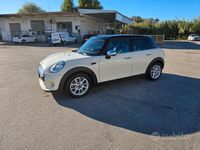 Usata Mini Cooper D 115 CV (84 kW) 2015 Beige Utilitaria