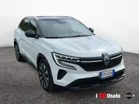 Usata Renault Clio Techno 158 CV (116 kW) 2023 Bianco Utilitaria