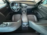 Usata Alfa Romeo Giulia Super 180 CV (132 kW) 2018 Grigio Berlina