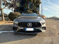 Usata Mercedes A180 AMG line 116 CV (85 kW) 2021 Grigio Berlina
