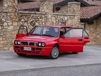 Usata Lancia Delta 210 CV (154 kW) 1992 Rosso Utilitaria