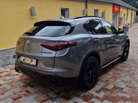 Usata Alfa Romeo Stelvio 190 CV (139 kW) 2018 Grigio SUV