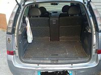 Usata Opel Meriva 90 CV (66 kW) 2006 Grigio Monovolume