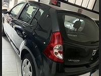 Usata Dacia Sandero 75 CV (55 kW) 2008 Grigio Utilitaria