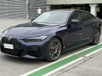 Usata BMW 420 Coupé M Sport 190 CV (139 kW) 2024 Bluazzurro Coupé