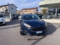 Usata Ford Fiesta Titanium 80 CV (58 kW) 2013 Blu Utilitaria