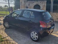 Usata Toyota Yaris 65 CV (47 kW) 2010 Utilitaria