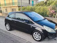 Usata Opel Corsa 80 CV (58 kW) 2008 Nero Utilitaria