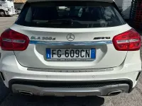 Usata Mercedes GLA200 136 CV (100 kW) 2016 Bianco SUV