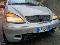 Usata Mercedes A160 Elegance 102 CV (75 kW) 2002 Nero Monovolume