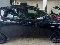 Usata Lancia Ypsilon 84 CV (61 kW) 2015 Nero Utilitaria