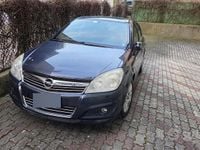 Usata Opel Astra Cosmo 125 CV (91 kW) 2008 Blu Berlina