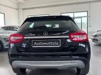 Begagnad Mercedes A180 Executive 122 HK (89 kW) 2015 Svart Sedan