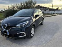 Usata Renault Captur Life 90 CV (66 kW) 2019 SUV