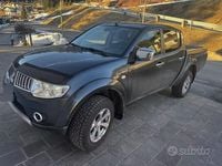 Usata Mitsubishi L200 178 CV (130 kW) 2011 Grigio Pick-up