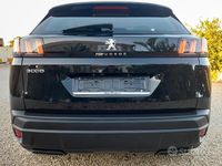 Gebraucht Peugeot 3008 131 PS (96 kW) 2022 Schwarz SUV