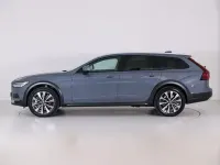 Usata Volvo V90 CC Core 250 CV (183 kW) 2023 Grigio Station wagon