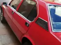 Usata Alfa Romeo Alfetta 130 CV (95 kW) 1982 Rosso Berlina
