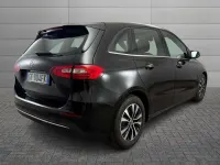 Usata Mercedes B180 116 CV (85 kW) 2021 Nero notte Utilitaria