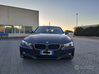 Usata BMW 318 Comfort Edition 143 CV (105 kW) 2014 Nero Station wagon