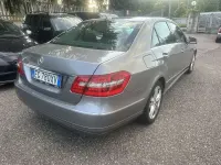 Usata Mercedes E250 Avantgarde 204 CV (150 kW) 2011 Grigio Berlina