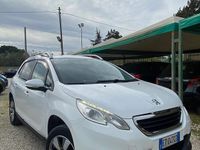 Usata Peugeot 2008 Allure 82 CV (60 kW) 2014 Bianco SUV