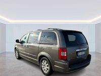 Usata Chrysler Voyager 163 CV (119 kW) 2010 Grigio Monovolume