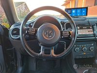 Usata VW Beetle 82 CV (60 kW) 2012 Nero Utilitaria