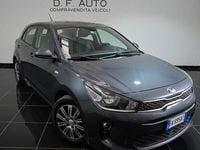 Usata Kia Rio 84 CV (61 kW) 2017 Grigio Berlina