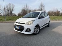 Usata Hyundai i10 Edition 65 CV (47 kW) 2015 Bianco Utilitaria