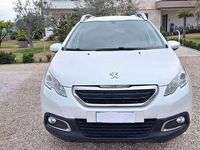 Usata Peugeot 2008 Allure 92 CV (67 kW) 2015 Bianco SUV