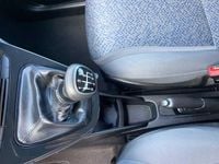 Usata Lancia Ypsilon Gold 69 CV (50 kW) 2024 Grigio Utilitaria