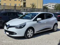 Usata Renault Clio IV 75 CV (55 kW) 2012 Bianco Berlina