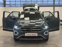 Usata VW T-Roc 116 CV (85 kW) 2025 Grigio SUV