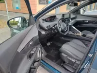 Usata Peugeot 5008 131 CV (96 kW) 2023 Bluazzurro SUV